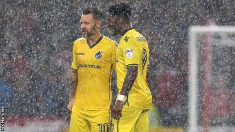 Bristol Rovers vs Swindon Town