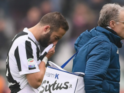 Juventus injury blow as Higuain limps off injured