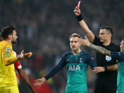 PSV 2 Tottenham 2: De Jong snatches draw after Lloris red