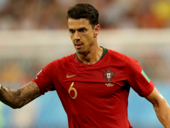 Lille swoop for free agent Portugal international Fonte