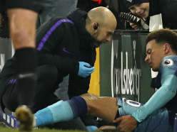 Alli forced off with suspected hamstring injury in Fulham win