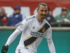 Ibrahimovic re-signs with LA Galaxy for 2019