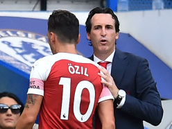 Ozil pleases Emery but Arsenal boss still looking for more