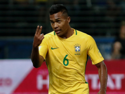 Alex Sandro forced to withdraw from Brazil squad